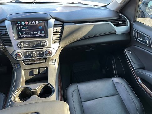 Used 2019 GMC Yukon SLT w/ Open Road Package image 20