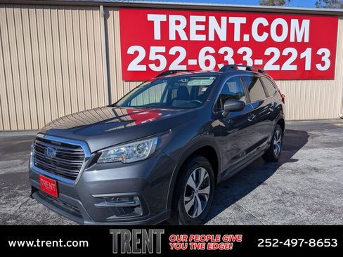 Used 2019 Subaru Ascent Premium image 1