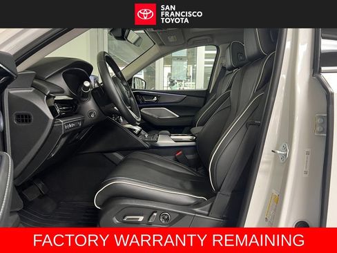 Used 2024 Acura MDX SH-AWD w/ Advance Package image 11