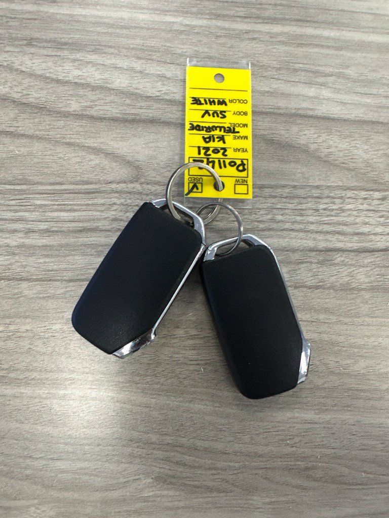 Used 2021 Kia Telluride LX FWD image 14