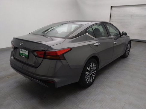 Used 2023 Nissan Altima 2.5 SV image 9