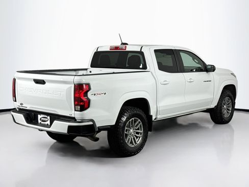 Used 2023 Chevrolet Colorado LT AWD/4WD image 15