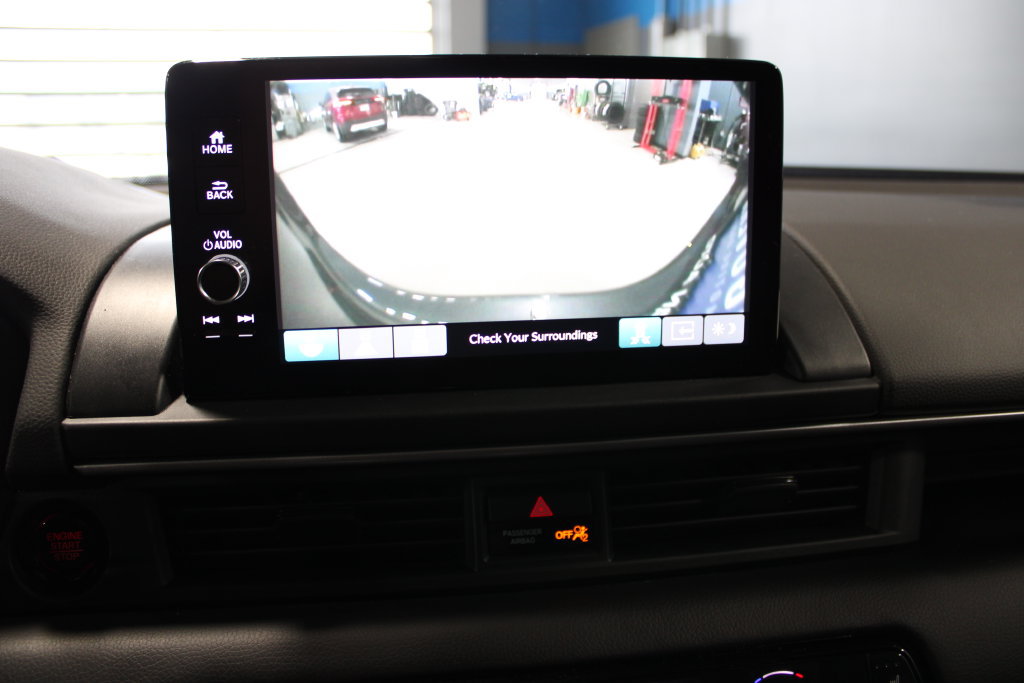 Used 2023 Honda Pilot Touring image 17
