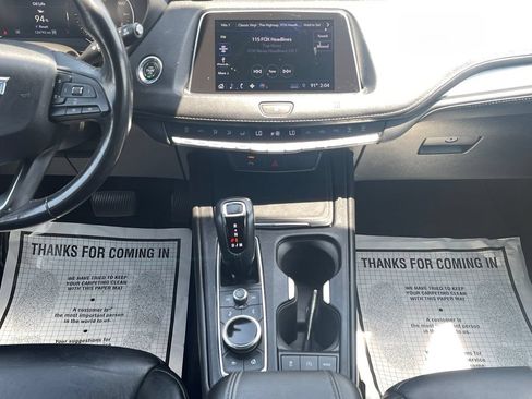 Used 2019 Cadillac XT4 Premium Luxury AWD/4WD image 23