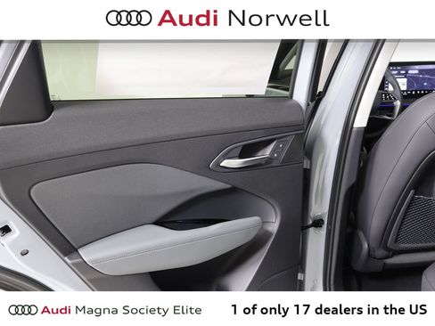 New 2026 Audi Q3 quattro 2.0T AWD/4WD image 20