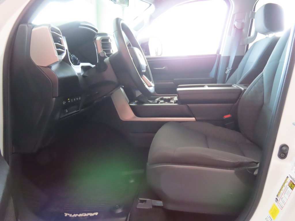 Used 2023 Toyota Tundra SR5 w/ SR5 Convenience Package AWD/4WD image 21
