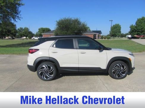 New 2026 Chevrolet TrailBlazer RS w/ Driver Confidence Package image 8