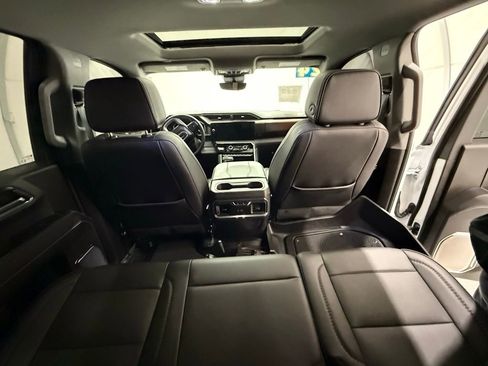 Used 2024 GMC Sierra 1500 Denali image 28