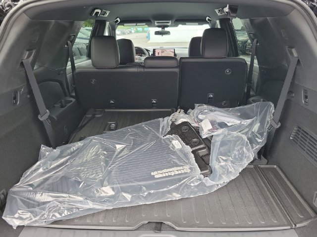 New 2026 Nissan Pathfinder Rock Creek AWD/4WD image 30