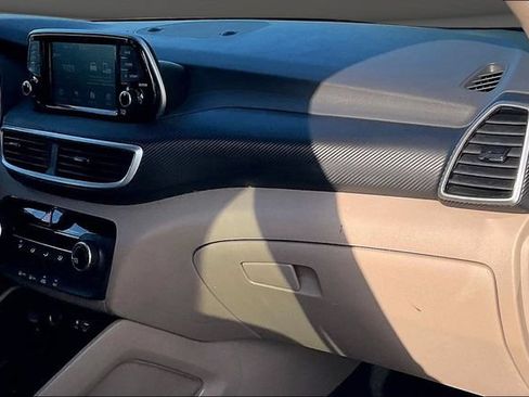 Used 2020 Hyundai Tucson SE FWD image 15