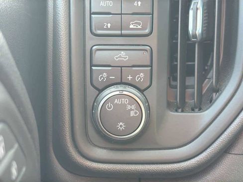 Used 2021 Chevrolet Silverado 1500 Custom w/ Safety Confidence Package image 26