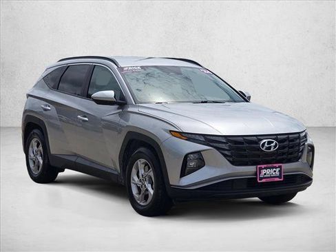 Used 2024 Hyundai Tucson SEL FWD image 3