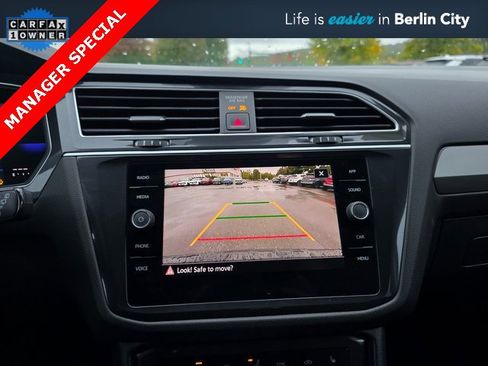 Used 2024 Volkswagen Tiguan SE image 27