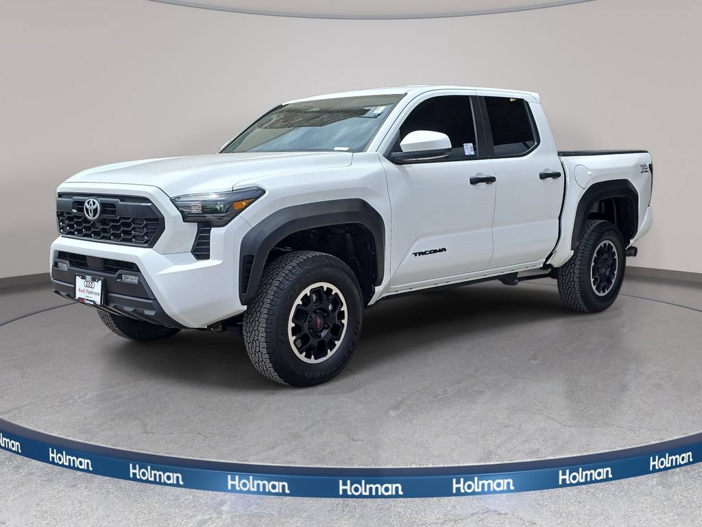 Used 2024 Toyota Tacoma TRD Off-Road AWD/4WD image 1