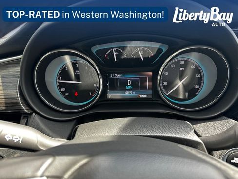 Used 2018 Buick Envision Essence w/ LPO, Hit The Road Package AWD/4WD image 22