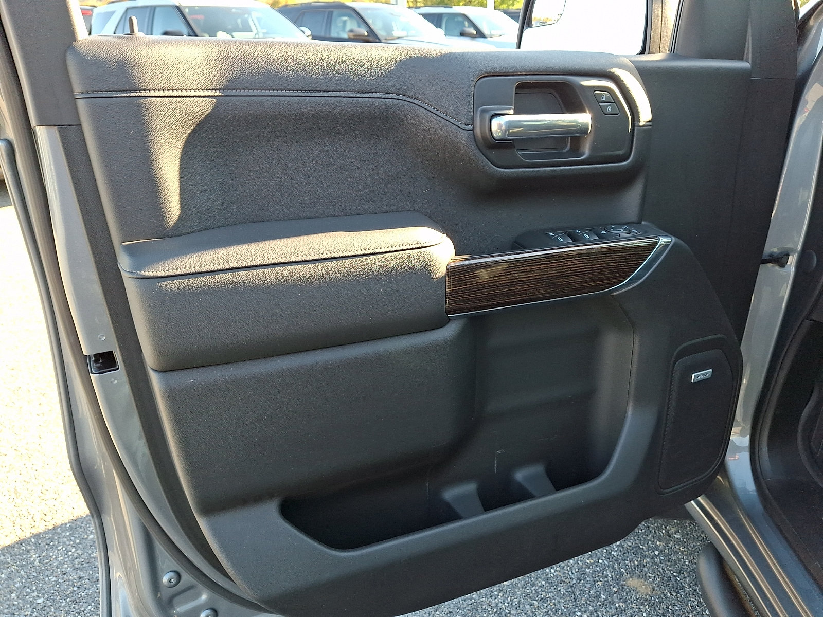 Used 2020 GMC Sierra 1500 Elevation w/ Elevation Value Package AWD/4WD image 13