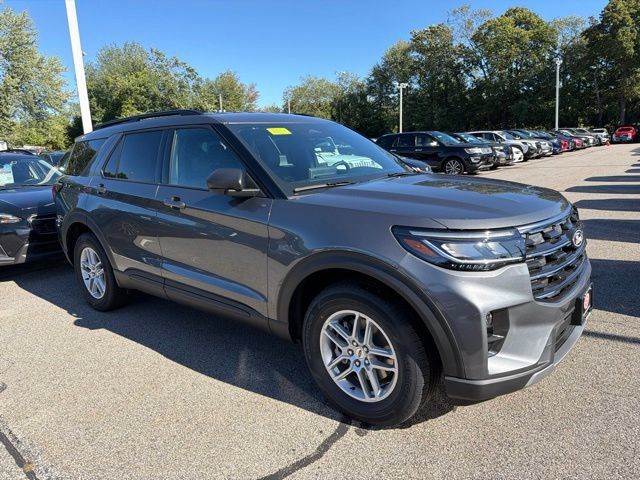 New 2027 Ford Explorer Active w/ Active Comfort Package AWD/4WD image 1