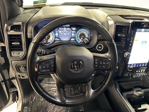 Used 2022 RAM 1500 Limited AWD/4WD image 19