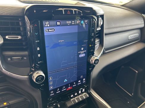 Used 2024 RAM 2500 Laramie w/ Night Edition image 9