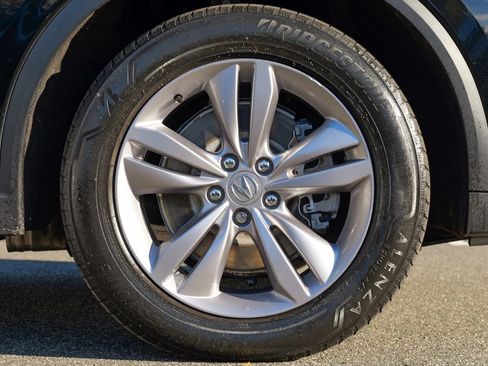 Used 2023 Acura MDX SH-AWD image 12