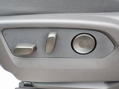 New 2026 GMC Sierra 1500 Elevation w/ LPO, Elevation Black Package image 15