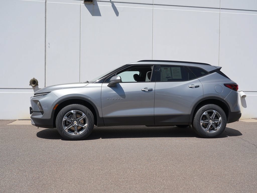 Used 2023 Chevrolet Blazer LT w/ Convenience Package AWD/4WD image 6