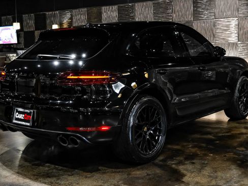 Used 2017 Porsche Macan GTS AWD/4WD image 8