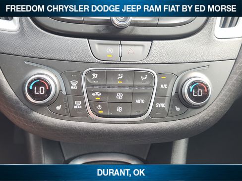 Used 2024 Chevrolet Malibu LT FWD image 14
