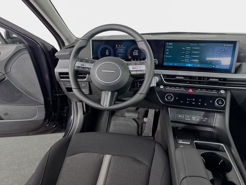 New 2026 Hyundai Sonata SEL FWD image 22