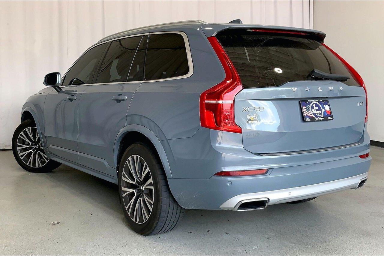 Used 2020 Volvo XC90 T6 Momentum w/ Protection Package Premier AWD/4WD image 5