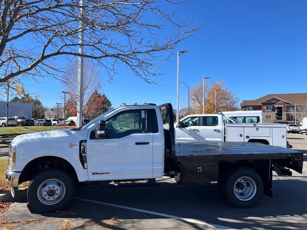 New 2025 Ford F350 XL w/ XL Chrome Package AWD/4WD image 4