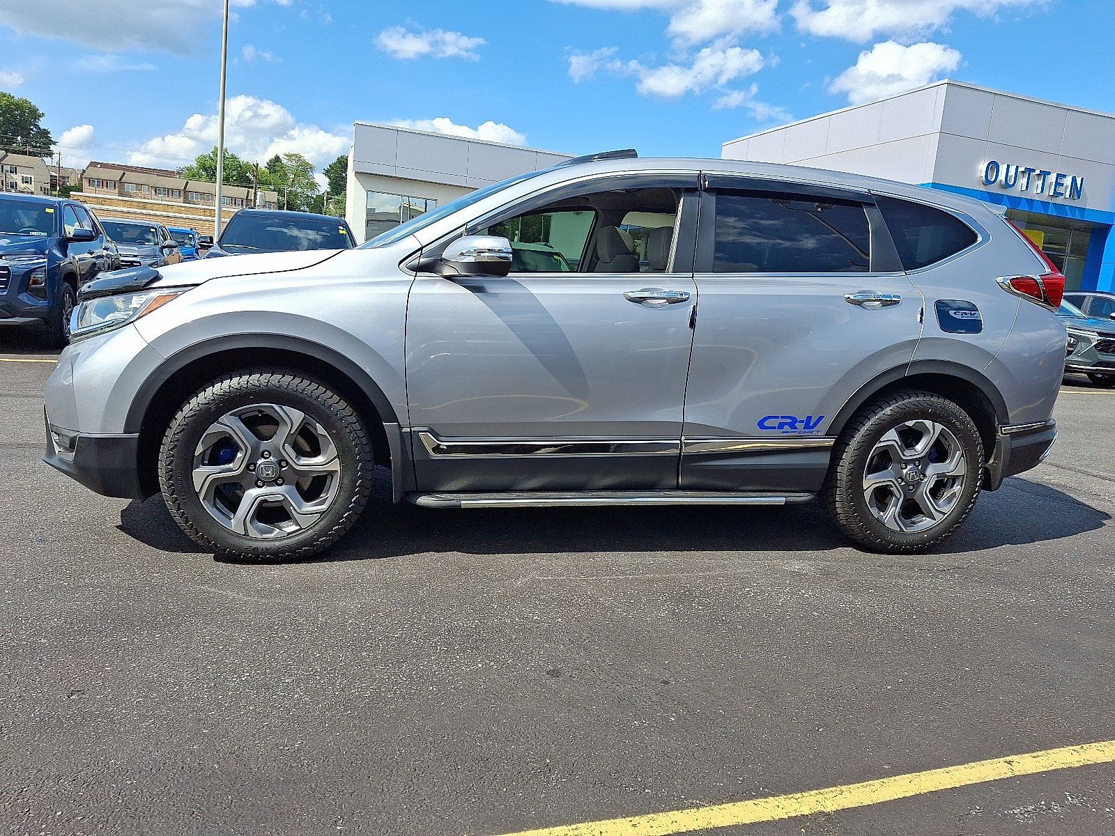 Used 2018 Honda CR-V EX-L image 2