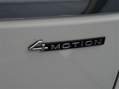 Used 2023 Volkswagen Atlas SEL Premium image 29