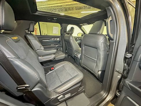 New 2026 Ford Explorer Tremor w/ Tremor Ultimate Package AWD/4WD image 4