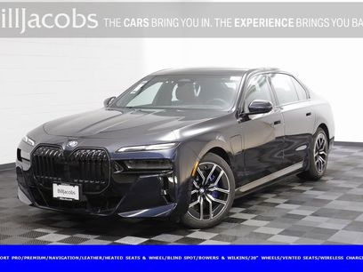 Certified 2025 BMW 750e xDrive w/ Premium Package