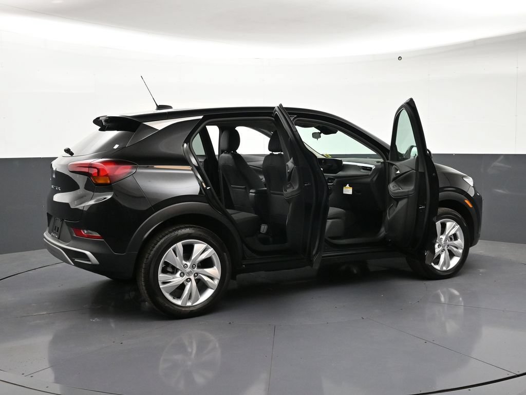 Certified 2026 Buick Encore GX Preferred AWD/4WD image 32