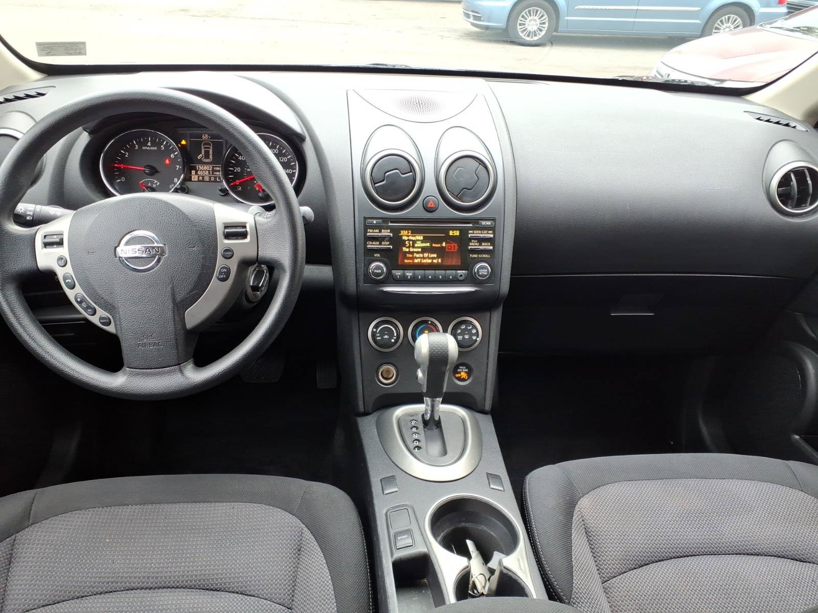 Used 2012 Nissan Rogue SV FWD image 7