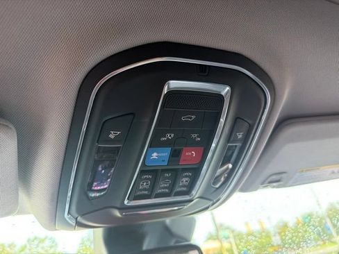 Used 2021 Jeep Grand Cherokee L Limited RWD image 15
