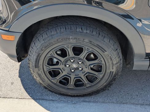 Used 2025 Ford Bronco Sport Badlands AWD/4WD image 14