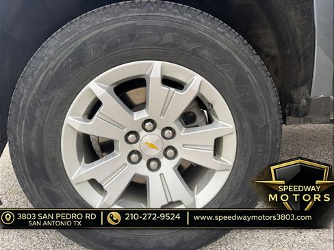 Used 2022 Chevrolet Colorado LT w/ Fleet Safety Package RWD image 14