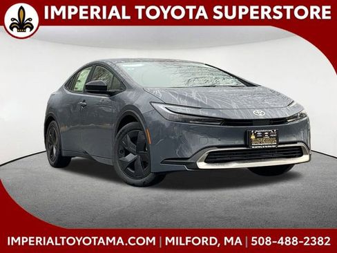 New 2026 Toyota Prius Plug-In Hybrid FWD image 1