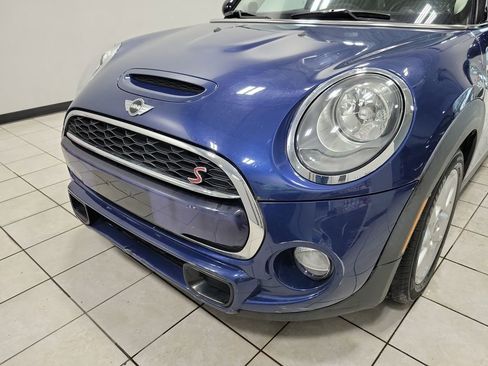Used 2015 MINI Cooper S image 29