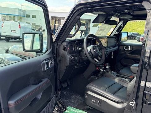 New 2026 Jeep Gladiator Rubicon AWD/4WD image 14