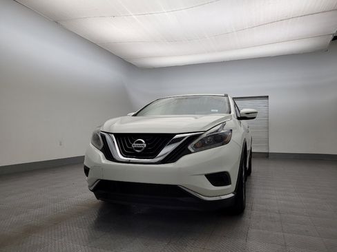 Used 2018 Nissan Murano S image 15