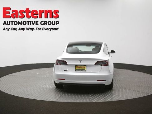 Used 2023 Tesla Model 3 Standard Range RWD image 31