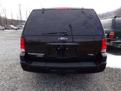 Used 2005 Ford Expedition Limited image 4