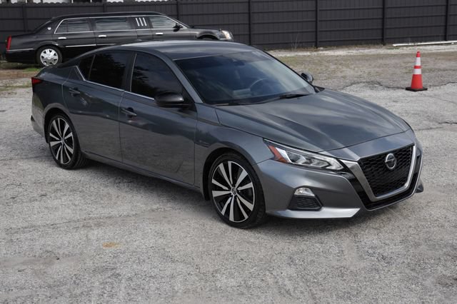 Used 2020 Nissan Altima 2.5 SR FWD image 18
