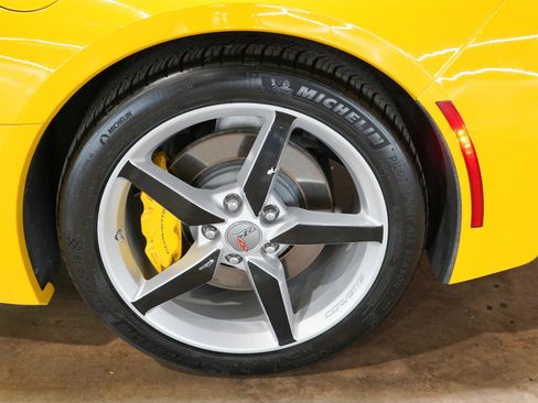Used 2014 Chevrolet Corvette Stingray Convertible w/ 3LT Preferred Equipment Group RWD image 57