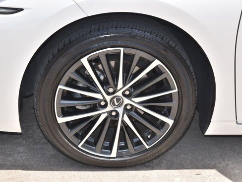 Used 2023 Lexus ES 350 w/ Premium Package FWD image 38