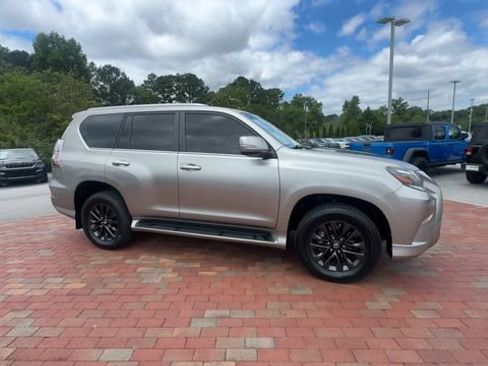Used 2021 Lexus GX 460 Premium w/ Premium Package AWD/4WD image 4